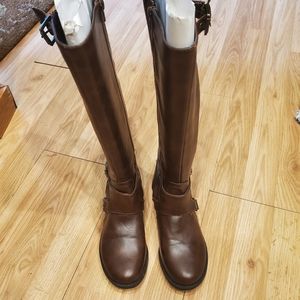 G by Guess 6.5 brown tall boots